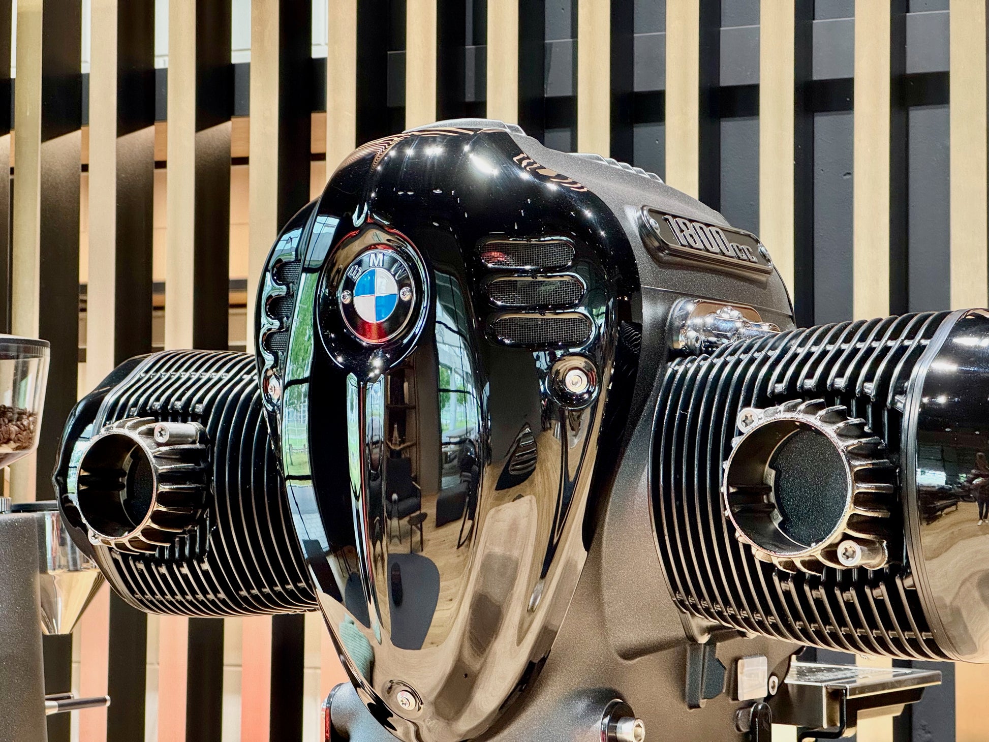 ECM - BMW Big Coffee Boxer - Limited Edition